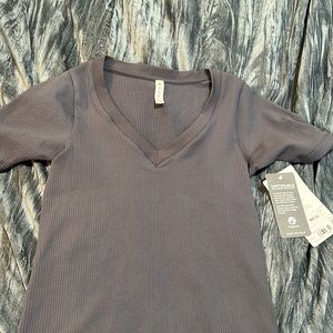 NWT Athleta seamless tee shirt